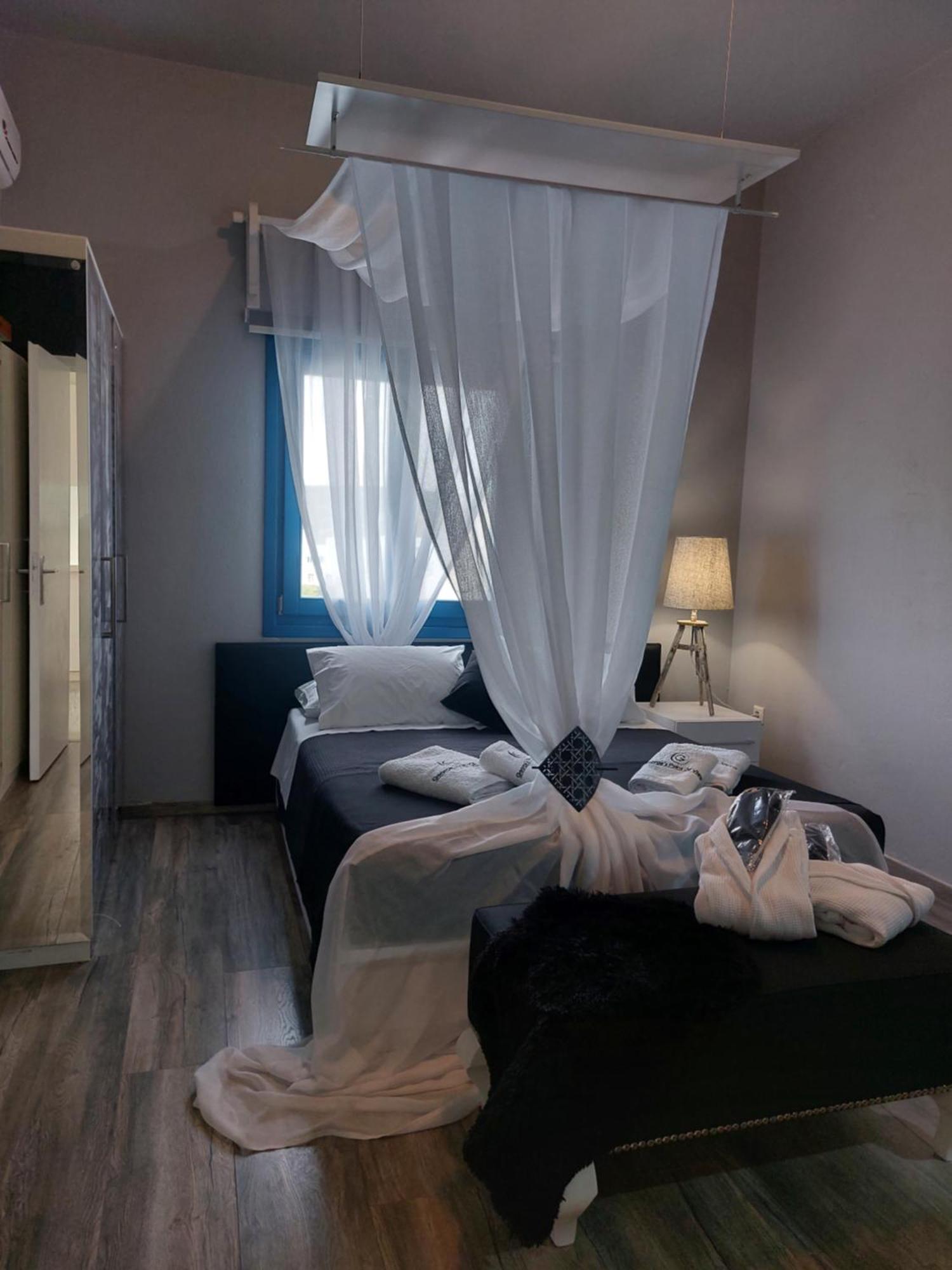 George'S Point Of View Apartment Naousa  Luaran gambar